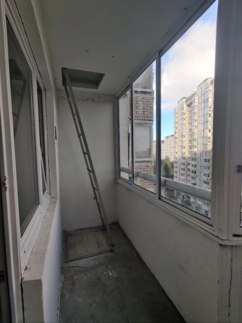 Купить квартиру в Москве. Вариант № 2355448, 28, площадь -  квм, цена 25500000.0000 рублей