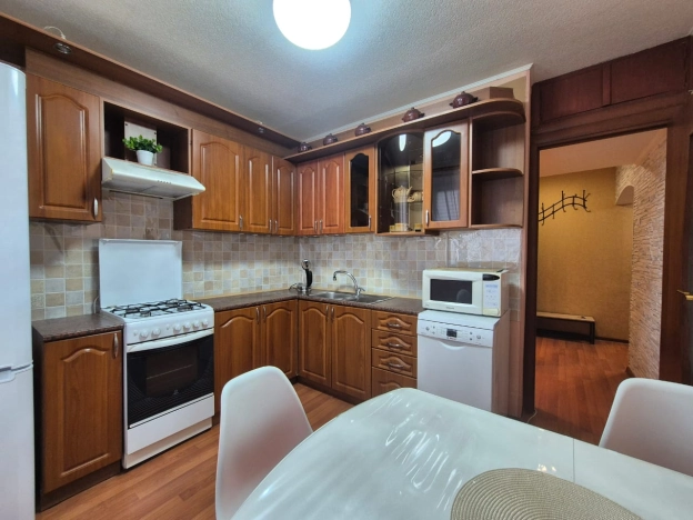 Снять квартиру в Республике Коми. Вариант № 9036505, 1, площадь -  квм, цена 28000 рублей