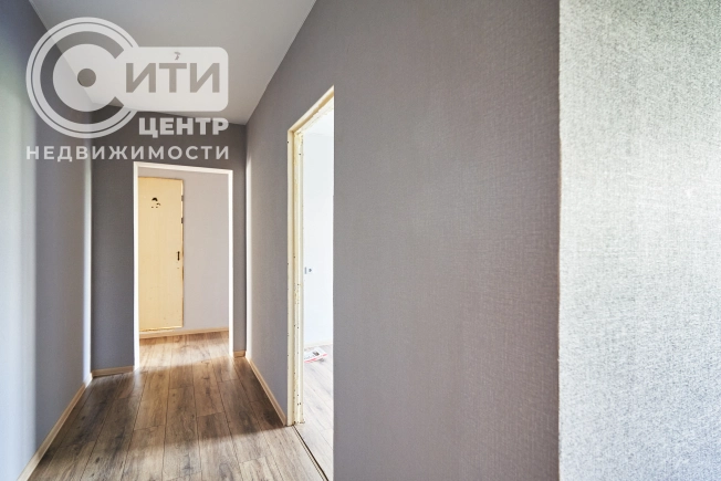 Купить трехкомнатную квартиру в Воронеже. Вариант № 1375847, 3, площадь -  квм, цена 6050000 рублей