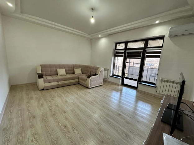 Купить дом на улице Парковая в Элисте. Вариант № 23539, 2, площадь -  квм, цена 11200000 рублей