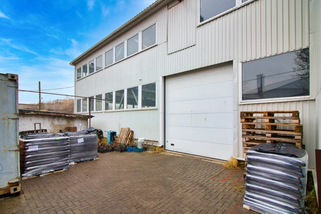 Купить коммерческую недвижимость свободного назначения в Гусь-Хрустальном. Вариант № 10662805, 37, площадь - квм, цена 40000000 рублей