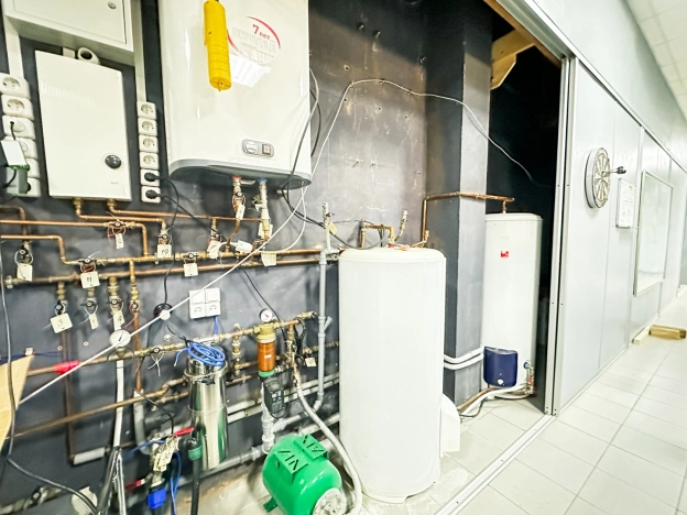 Купить дом в Микрорайоне Байкальск, Ангарск в Ангарске. Вариант № 33034, 28, площадь -  квм, цена 36000000 рублей