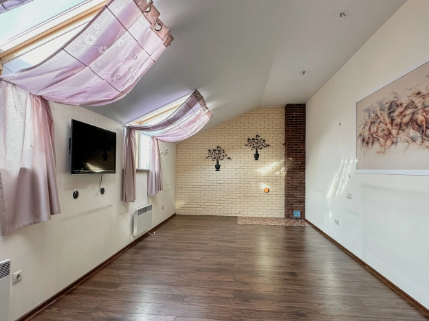 Купить дом в Микрорайоне Байкальск, Ангарск в Ангарске. Вариант № 33034, 33, площадь -  квм, цена 36000000 рублей