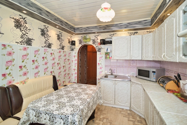 Купить квартиру на вторичке в районе Октябрьский в Владимире. Вариант № 2324, 10, площадь -  квм, цена 9100000 рублей