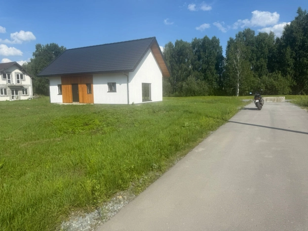 Купить дом в Новосибирске. Вариант № 9224020, 15, площадь -  квм, цена 5900000 рублей