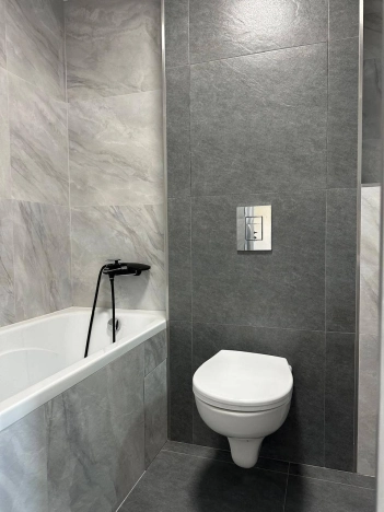 Купить двухкомнатную квартиру в ЦАО в Новосибирске. Вариант № 35066, 13, площадь -  квм, цена 7350000 рублей