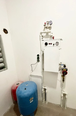 Купить дом на улице Лесная в Иркутской области. Вариант № 46570, 10, площадь -  квм, цена 17150000 рублей