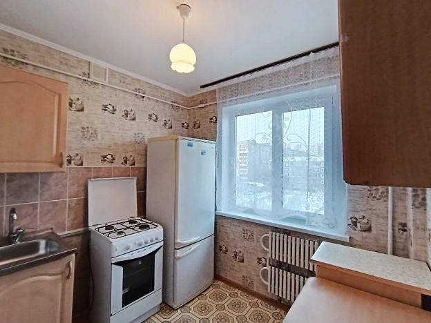 Снять квартиру в Омске. Вариант № 50974, 4, площадь -  квм, цена 23000 рублей