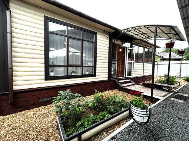 Купить дом в Калуге. Вариант № 2656259, 32, площадь -  квм, цена 10000000 рублей