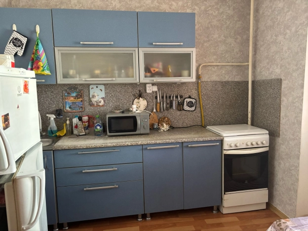 Купить трехкомнатную квартиру в Микрорайоне 8-й, Элиста в Элисте. Вариант № 13645, 7, площадь -  квм, цена 5500000 рублей