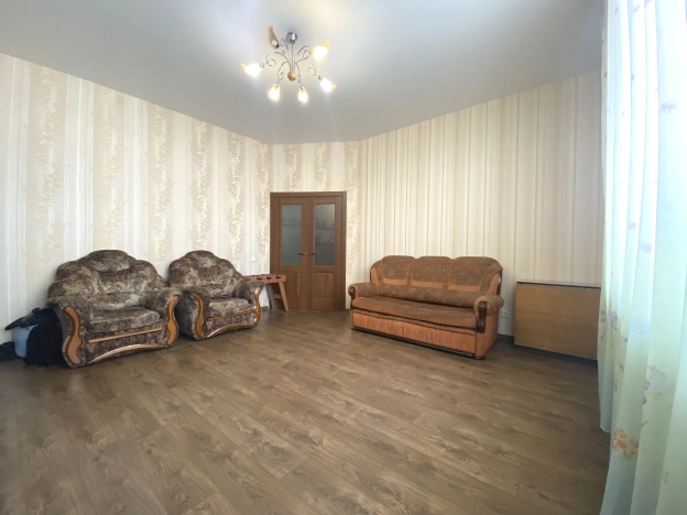 . Вариант № 232658, 8, площадь - 78 квм, цена 11740000 рублей