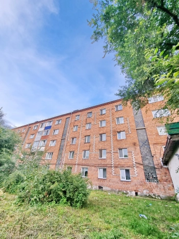 Купить двухкомнатную квартиру в Абакане. Вариант № 2350587, 18, площадь - квм, цена 3900000 рублей