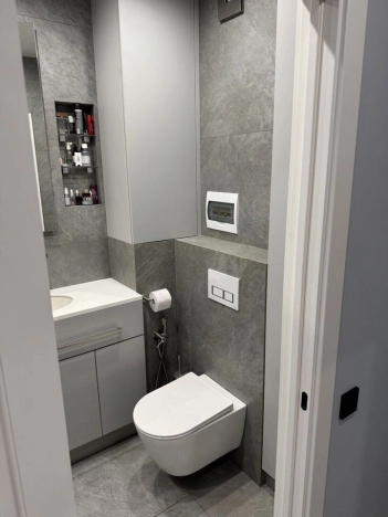 Купить однокомнатную квартиру на улице Шелепихинская набережная в Москве. Вариант № 10006678, 5, площадь -  квм, цена 10000000 рублей