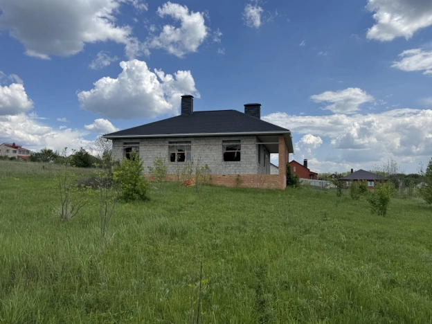 Купить дом в Белгороде. Вариант № 9130, 4, площадь -  квм, цена 3200000 рублей