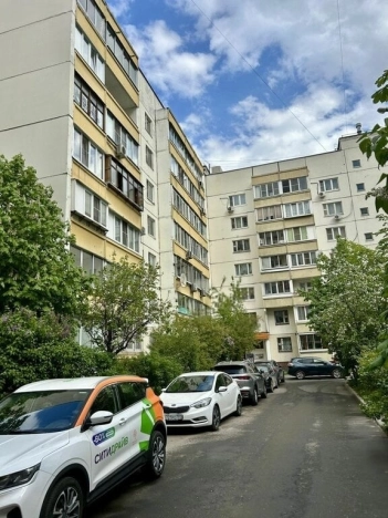 Купить квартиру в Москве. Вариант № 57680, 10, площадь - квм, цена 18490000.0000 рублей