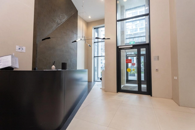 Снять квартиру в Москве. Вариант № 9841955, 37, площадь -  квм, цена 200000 рублей