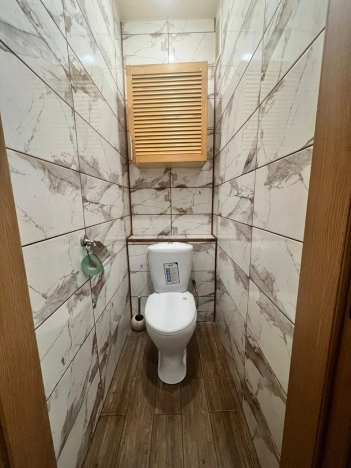 Купить трехкомнатную квартиру в Калуге. Вариант № 4882900, 7, площадь -  квм, цена 4000000 рублей