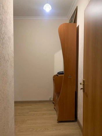 Купить однокомнатную квартиру в районе Октябрьский в Ростове-на-Дону. Вариант № 9205625, 3, площадь -  квм, цена 4300000 рублей