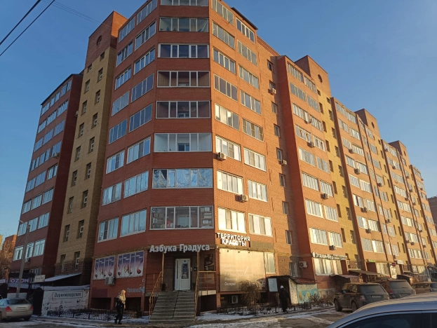 Купить однокомнатную квартиру в Омске. Вариант № 9110190, 2, площадь -  квм, цена 6800000 рублей