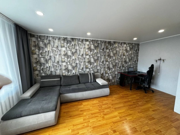 Купить квартиру на улице Батальная в Калининграде. Вариант № 3784720, 14, площадь -  квм, цена 4950000 рублей