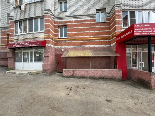 Купить торговые помещения в Калуге. Вариант № 8682, 2, площадь - квм, цена 7300000 рублей