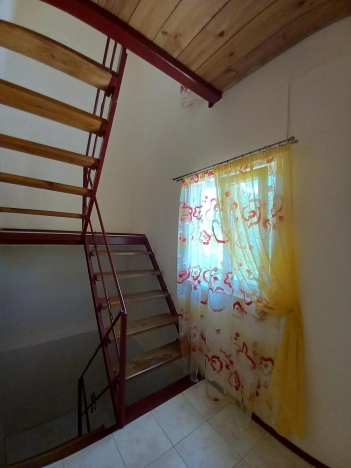 Купить дом в Судаке. Вариант № 10074794, 40, площадь -  квм, цена 26000000 рублей