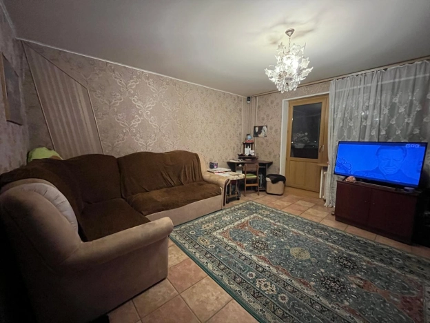 Купить трехкомнатную квартиру на улице Волгоградский проспект в Москве. Вариант № 9940321, 5, площадь -  квм, цена 7700000 рублей