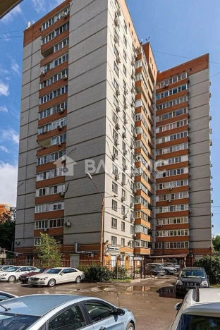 Купить трехкомнатную квартиру в Ростовской области. Вариант № 1795892, 17, площадь -  квм, цена 17200000 рублей