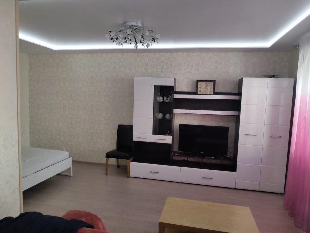 Снять квартиру в Нижнем Новгороде. Вариант № 3956837, 5, площадь -  квм, цена 37000 рублей