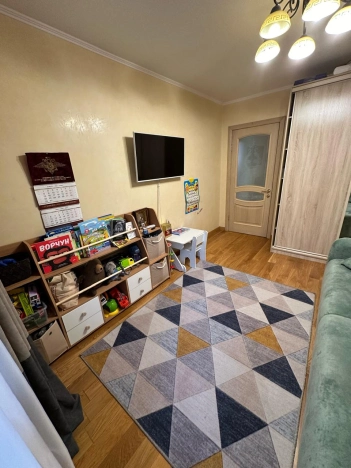 Купить квартиру в Москве. Вариант № 5820981, 15, площадь -  квм, цена 18900000 рублей