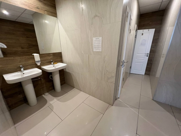 Снять коммерческую недвижимость в Новосибирске. Вариант № 10225860, 6, площадь -  квм, цена 613800 рублей