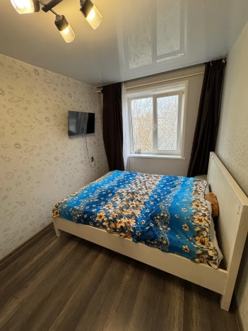 Купить двухкомнатную квартиру в Новосибирской области. Вариант № 10267582, 5, площадь -  квм, цена 4000000 рублей