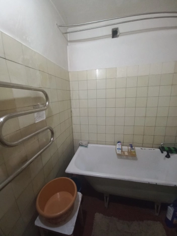 Купить четырехкомнатную квартиру в Иркутской области. Вариант № 33380, 10, площадь -  квм, цена 6300000 рублей