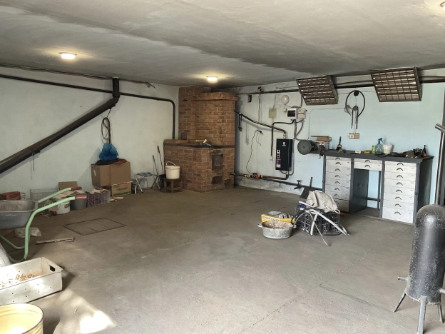 Купить дом в Иркутской области. Вариант № 3678, 34, площадь -  квм, цена 10000000 рублей