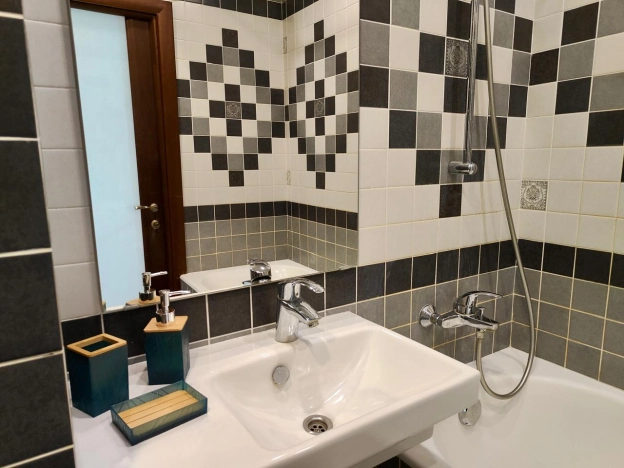 . Вариант № 42887, 23, площадь - 37.6 квм, цена 8500000 рублей