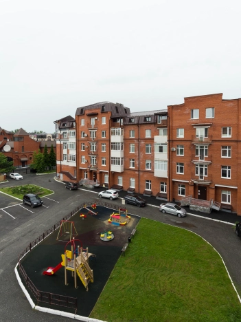 Купить квартиру на улице Октябрьская в Тобольске. Вариант № 57906, 17, площадь -  квм, цена 8000000 рублей