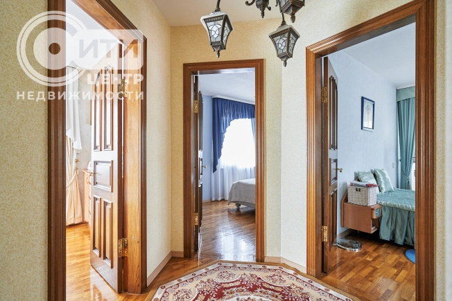 Купить дом в Воронеже. Вариант № 11705, 22, площадь -  квм, цена 23000000 рублей