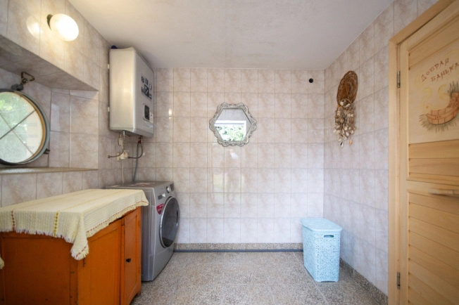 Купить дачу в Балакове. Вариант № 3463564, 28, площадь -  квм, цена 6350000 рублей