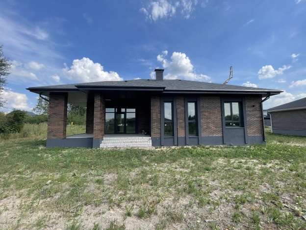 Купить дом в Воронеже. Вариант № 561797, 4, площадь -  квм, цена 13500000 рублей