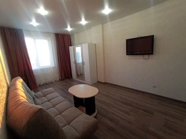 Снять двухкомнатную квартиру в Микрорайоне Карповка в Нижнем Новгороде. Вариант № 10511129, 5, площадь -  квм, цена 40000 рублей