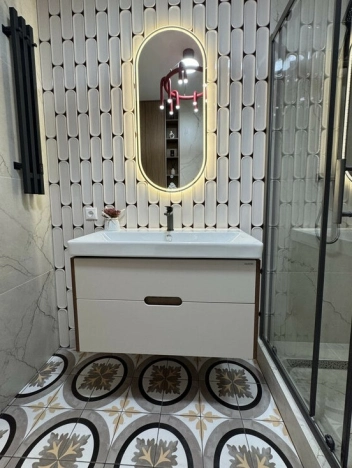 Купить двухкомнатную квартиру в Ростовской области. Вариант № 6733203, 6, площадь -  квм, цена 10800000 рублей