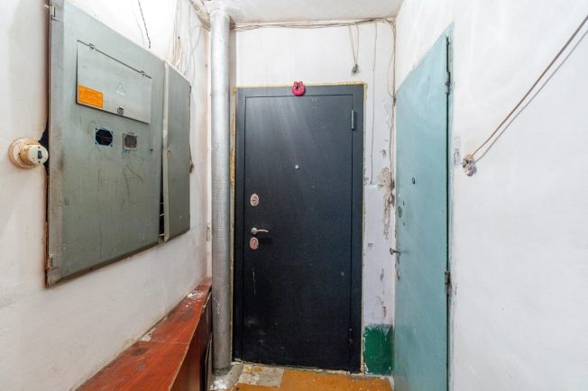 Купить трехкомнатную квартиру в Омске. Вариант № 12841, 17, площадь -  квм, цена 5850000 рублей