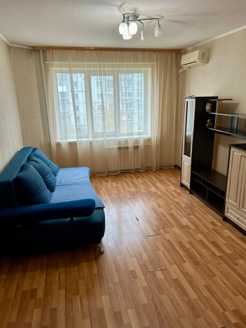 Снять квартиру в районе Калининский в Новосибирске. Вариант № 8842713, 1, площадь -  квм, цена 35000 рублей