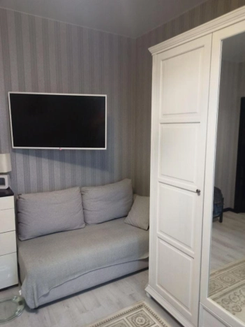 Купить квартиру в Москве. Вариант № 10126463, 4, площадь -  квм, цена 12000000 рублей