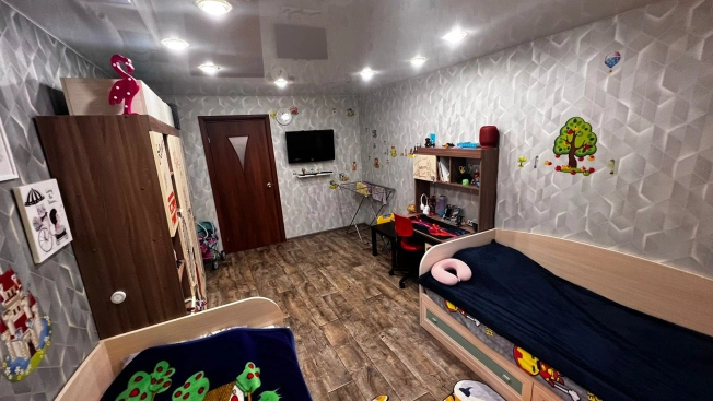 Купить трехкомнатную квартиру в Новосибирске. Вариант № 3941527, 9, площадь -  квм, цена 4390000 рублей