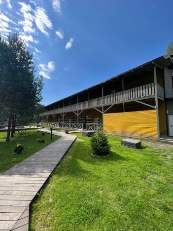 Купить дом на улице Садовая в Алтайском крае. Вариант № 44638, 30, площадь -  квм, цена 13900000 рублей