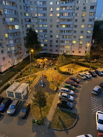 Купить квартиру в Москве. Вариант № 10245622, 20, площадь - квм, цена 23600000 рублей