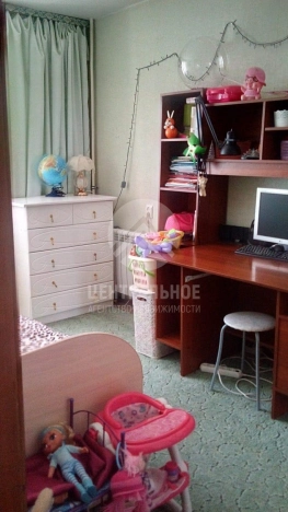 Купить трехкомнатную квартиру в ЦАО в Новосибирске. Вариант № 1528, 8, площадь -  квм, цена 5690000 рублей