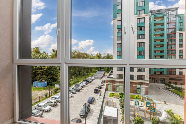 Купить двухкомнатную квартиру в районе Центральный в Калининграде. Вариант № 8937279, 9, площадь -  квм, цена 20100000 рублей