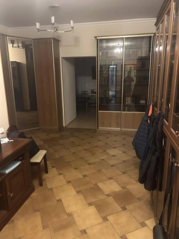 Купить квартиру в Москве. Вариант № 4121579, 7, площадь - квм, цена 75000000.0000 рублей